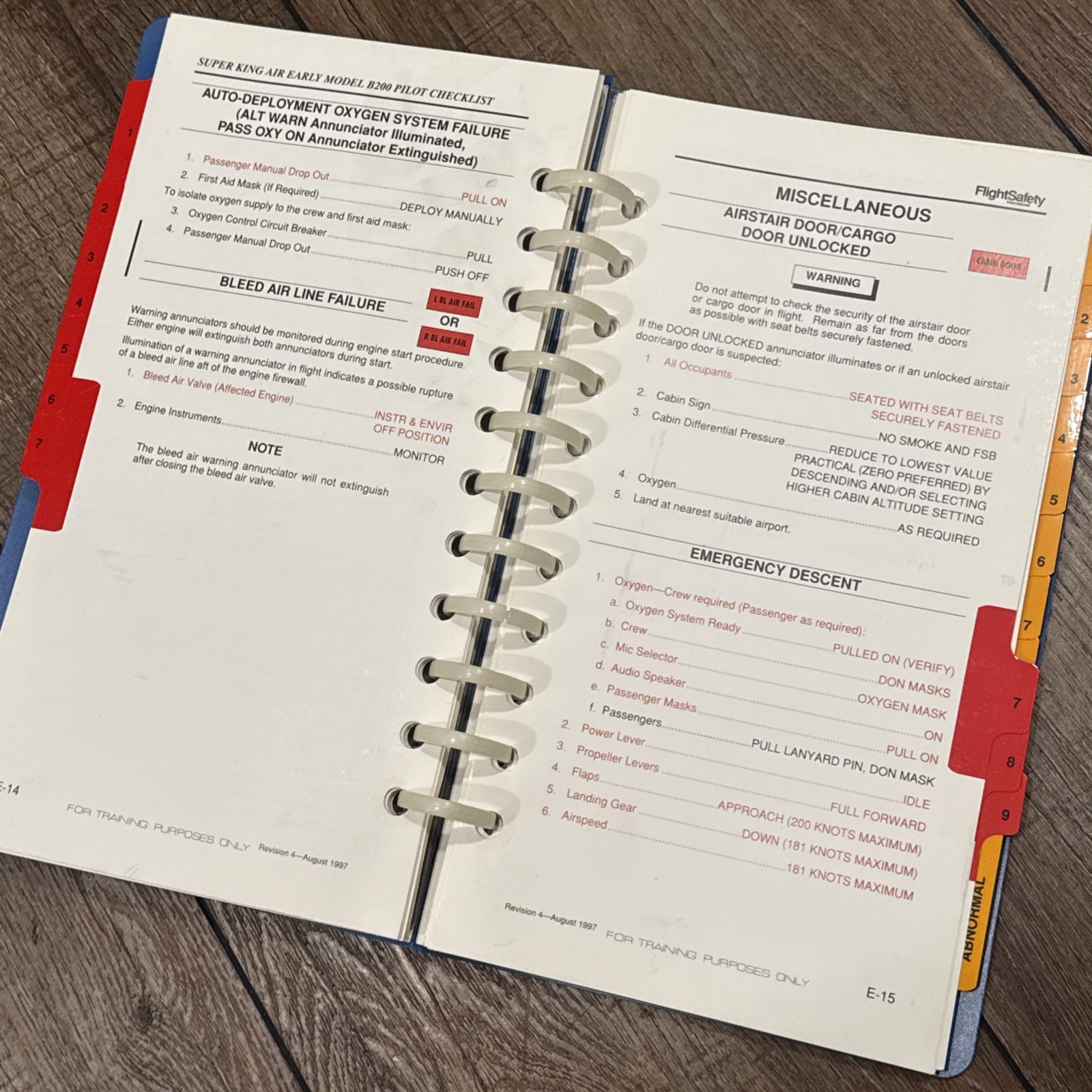 Super King Air B200 Pilot Checklist Manual - FlightSafety 1997 Early Model