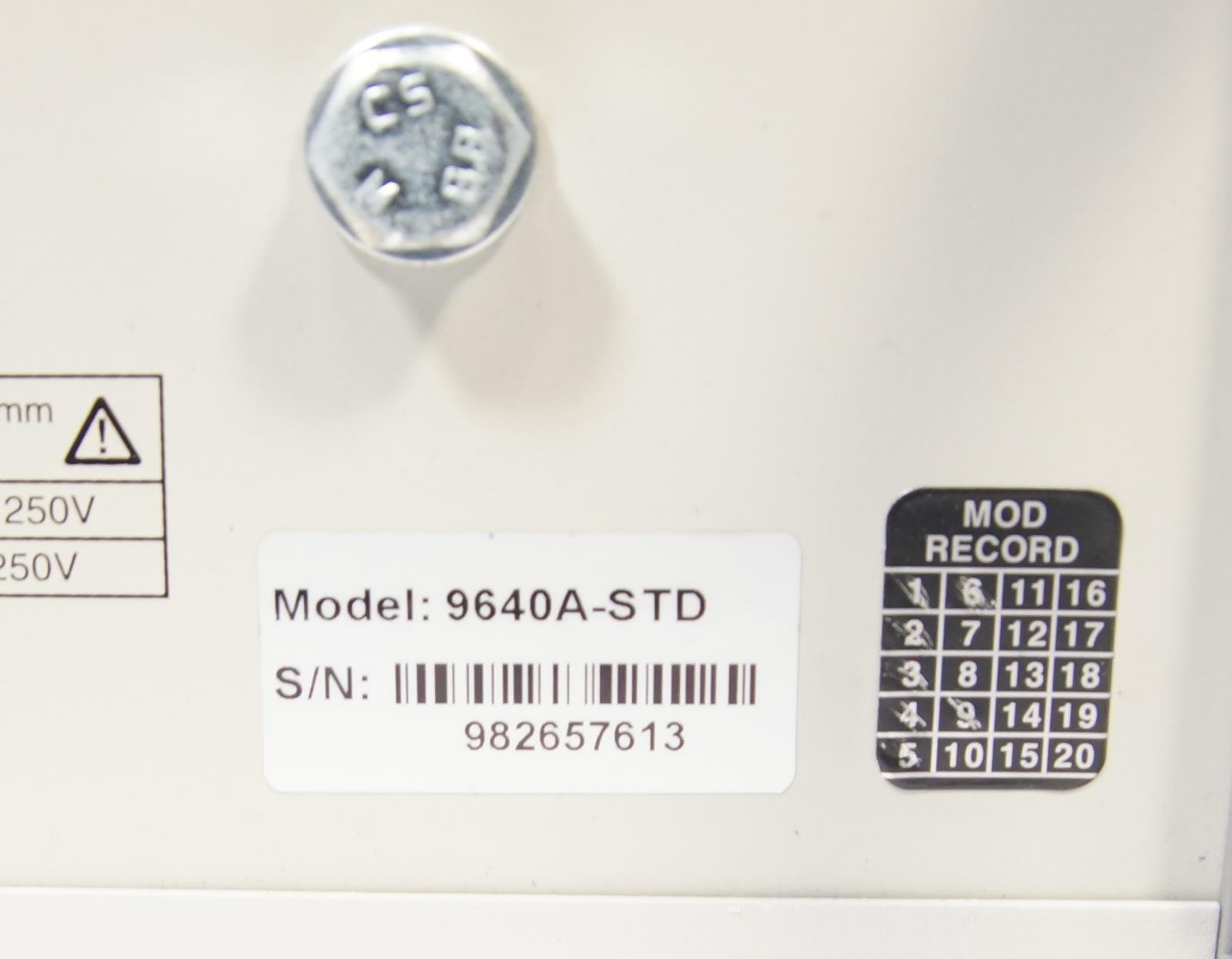 Fluke 9640A RF Reference Source 10Hz to 4GHz