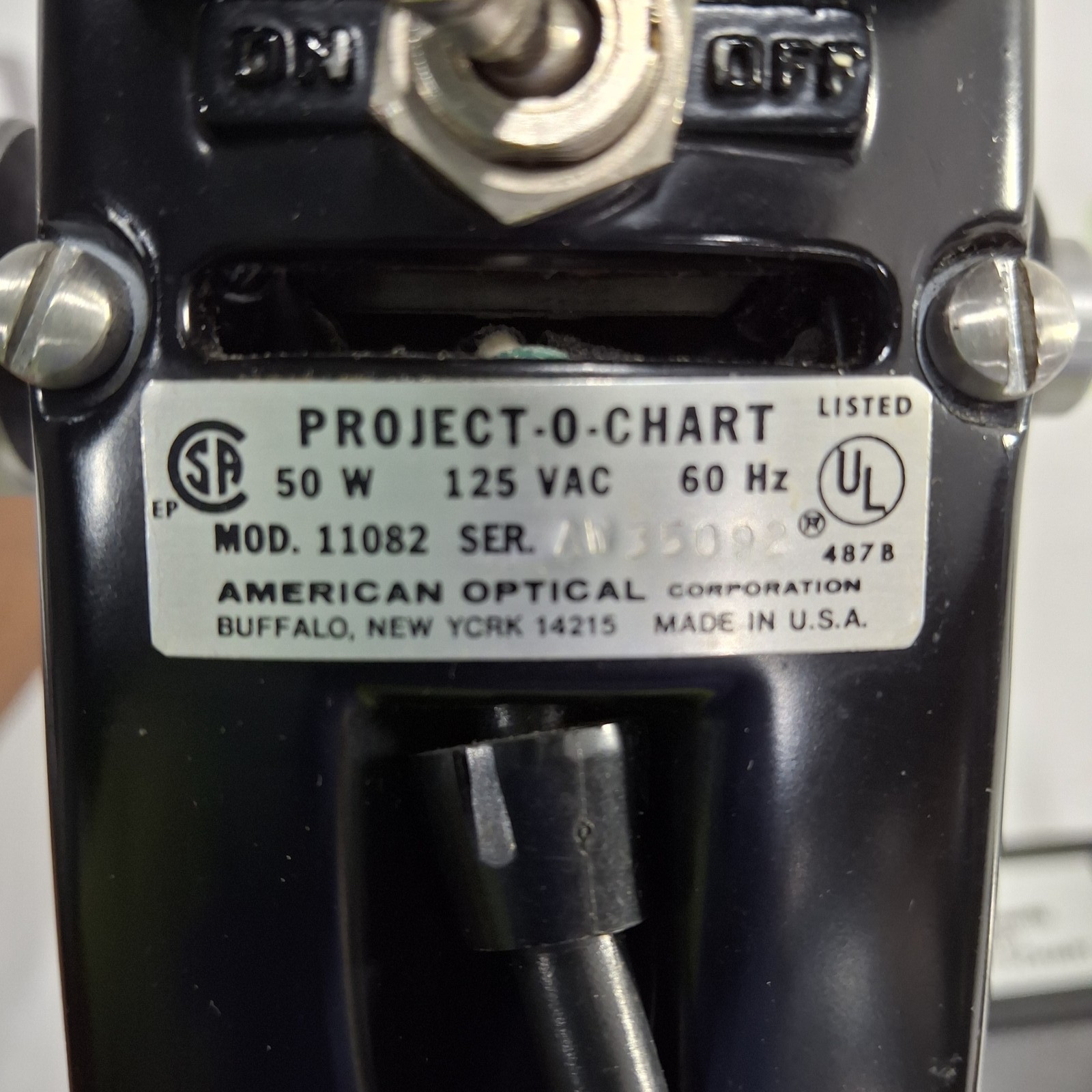 AO Scientific Instruments Model 11082 SER Wall Mount Chart Projector