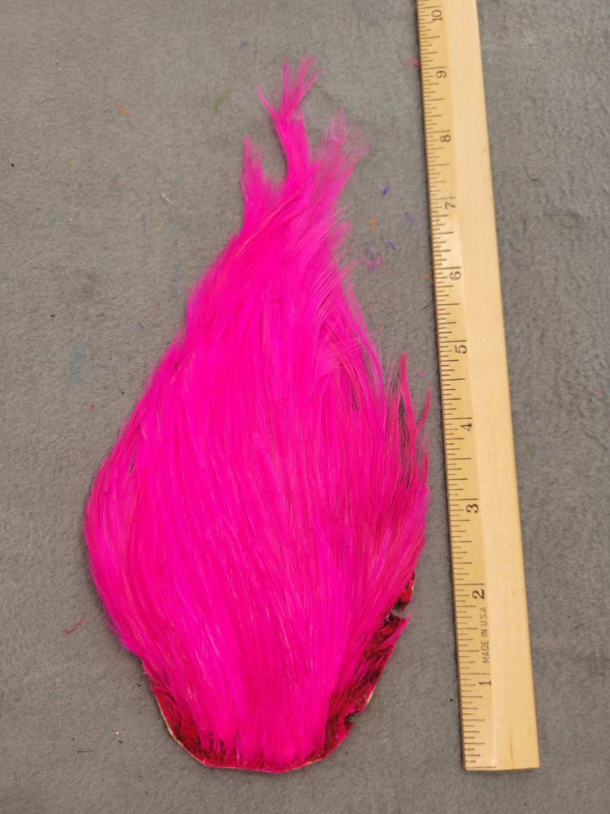 Lot 355, Grade B, DYED HOT PINK India Rooster Streamer Neck Cape Feathers