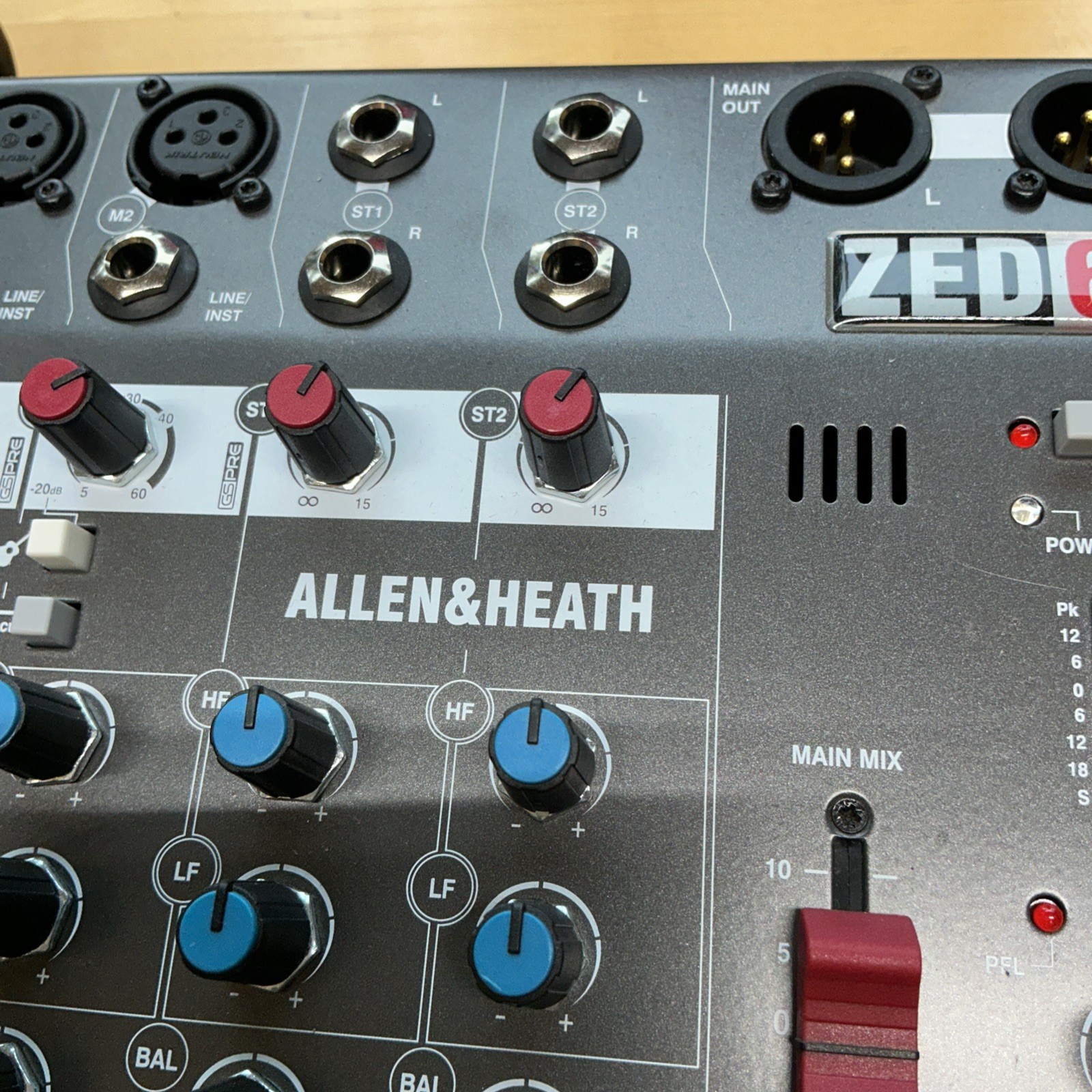 Allen & Heath ZED-6 Analog Mixer w/ Power Cable