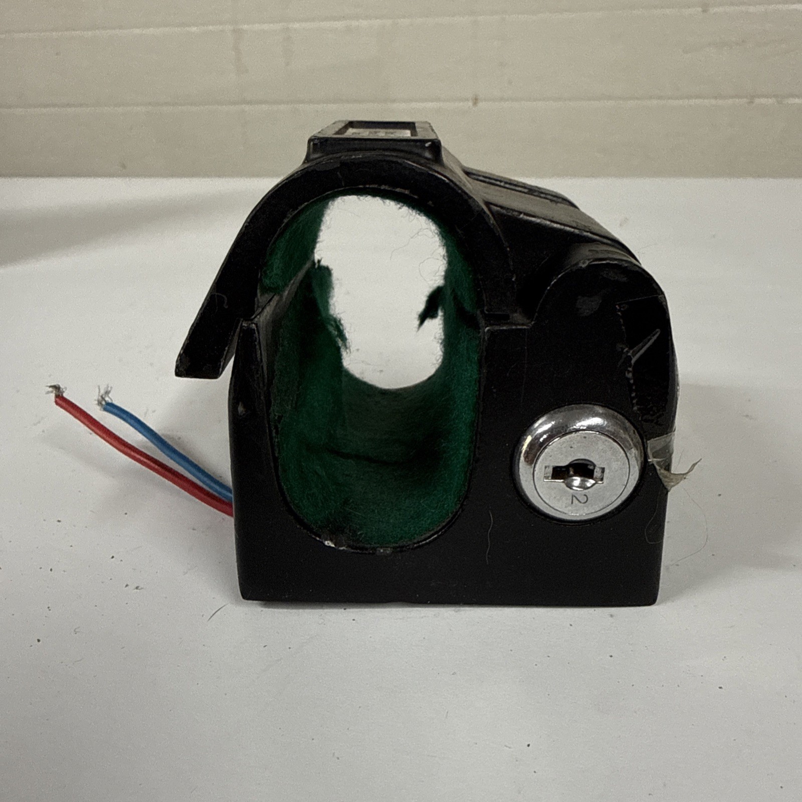 Santa Cruz SC-1 Shotgun Gunlock. 12V Or Manual key Override