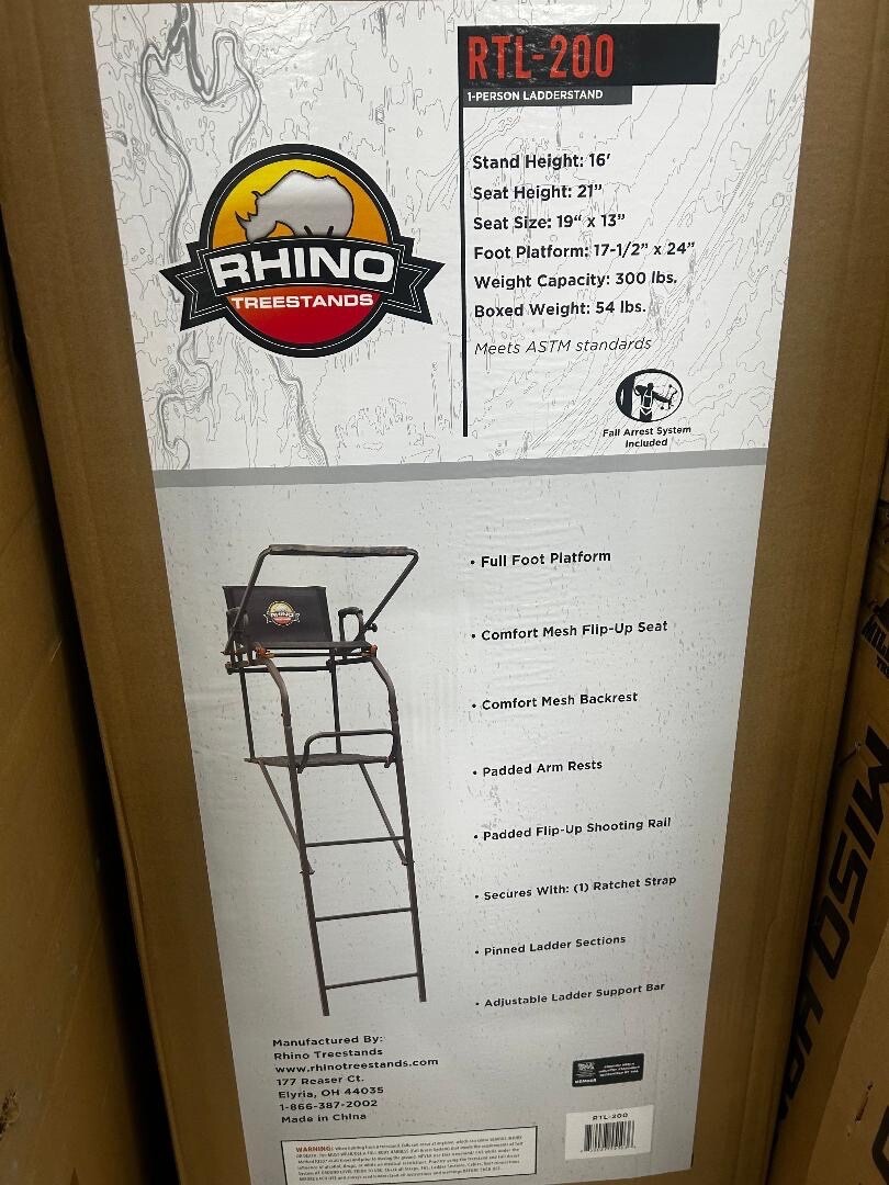 Rhino Treestand RTL-200 Ladderstand - 16', 17.5"x 24" Platform, 19"x 13"