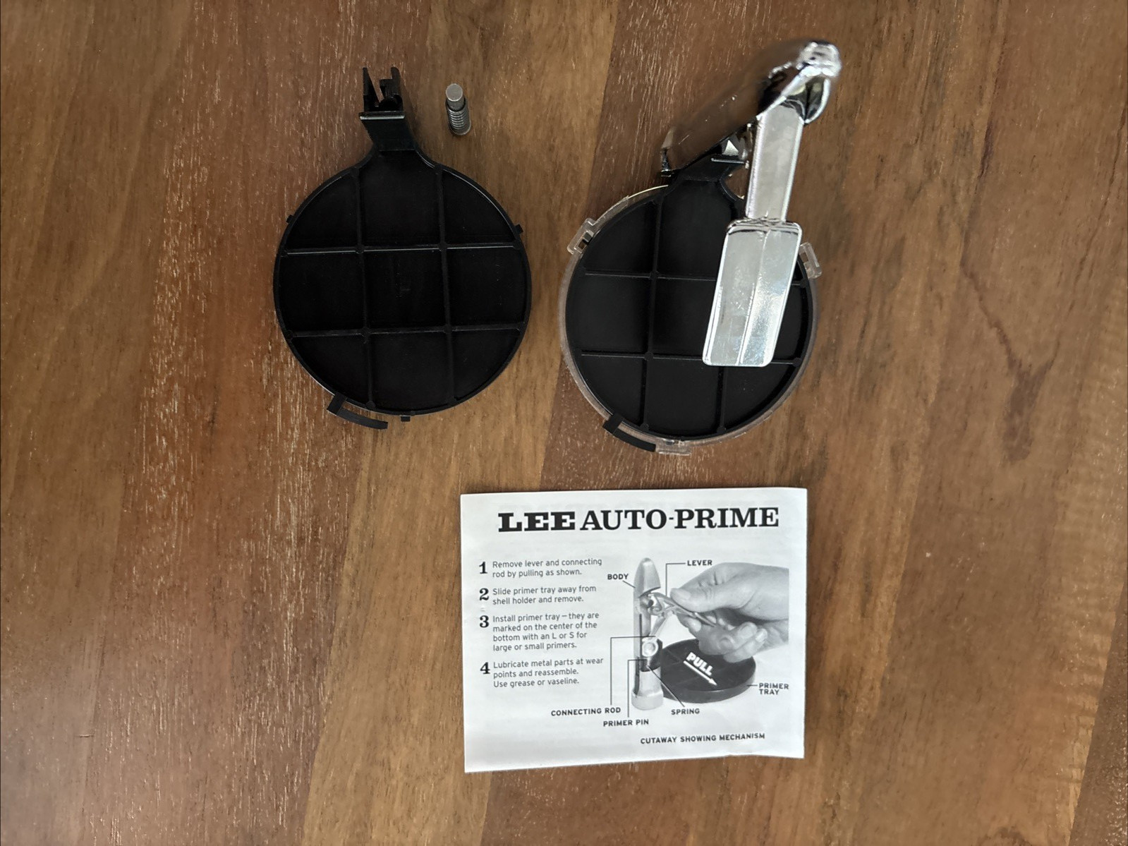 Lee Precision Auto-Prime Hand Priming Tool 90230 for Small Primers - NOS