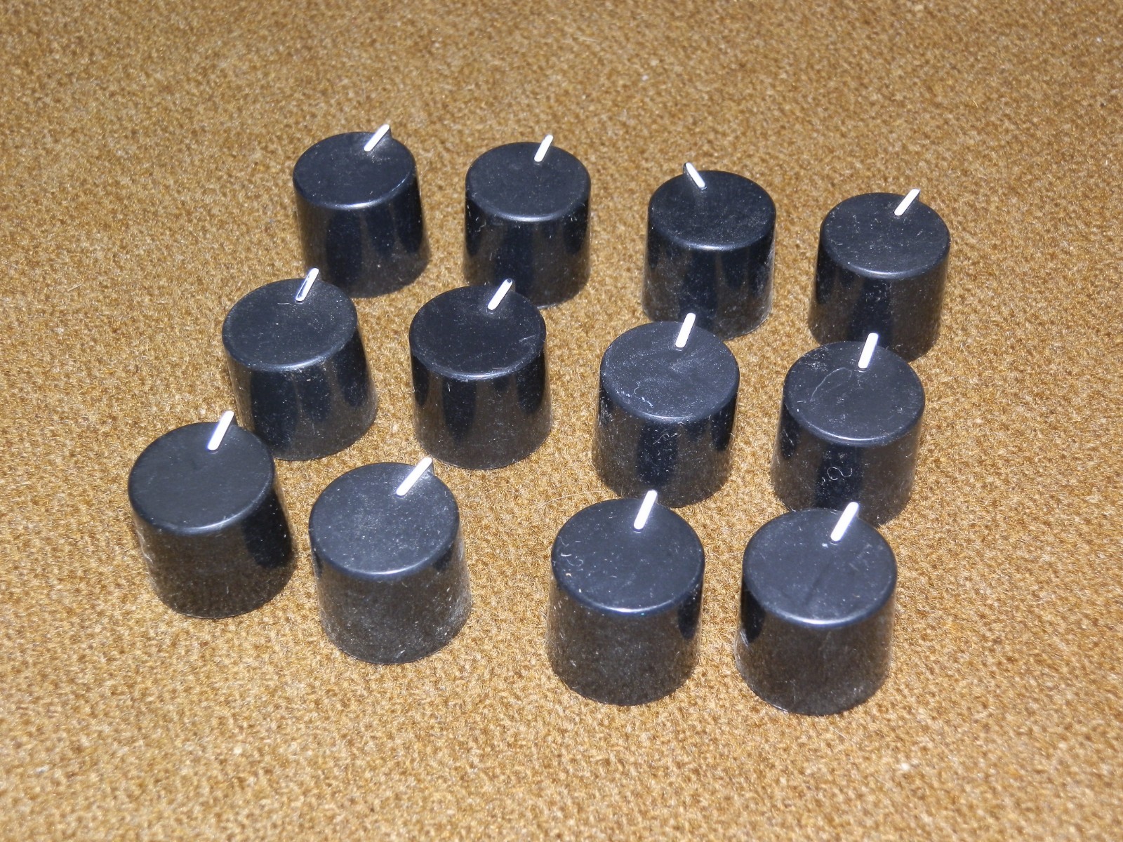 TOA 900 Series II 900 Mixer Amp Knobs - Set Of Twelve