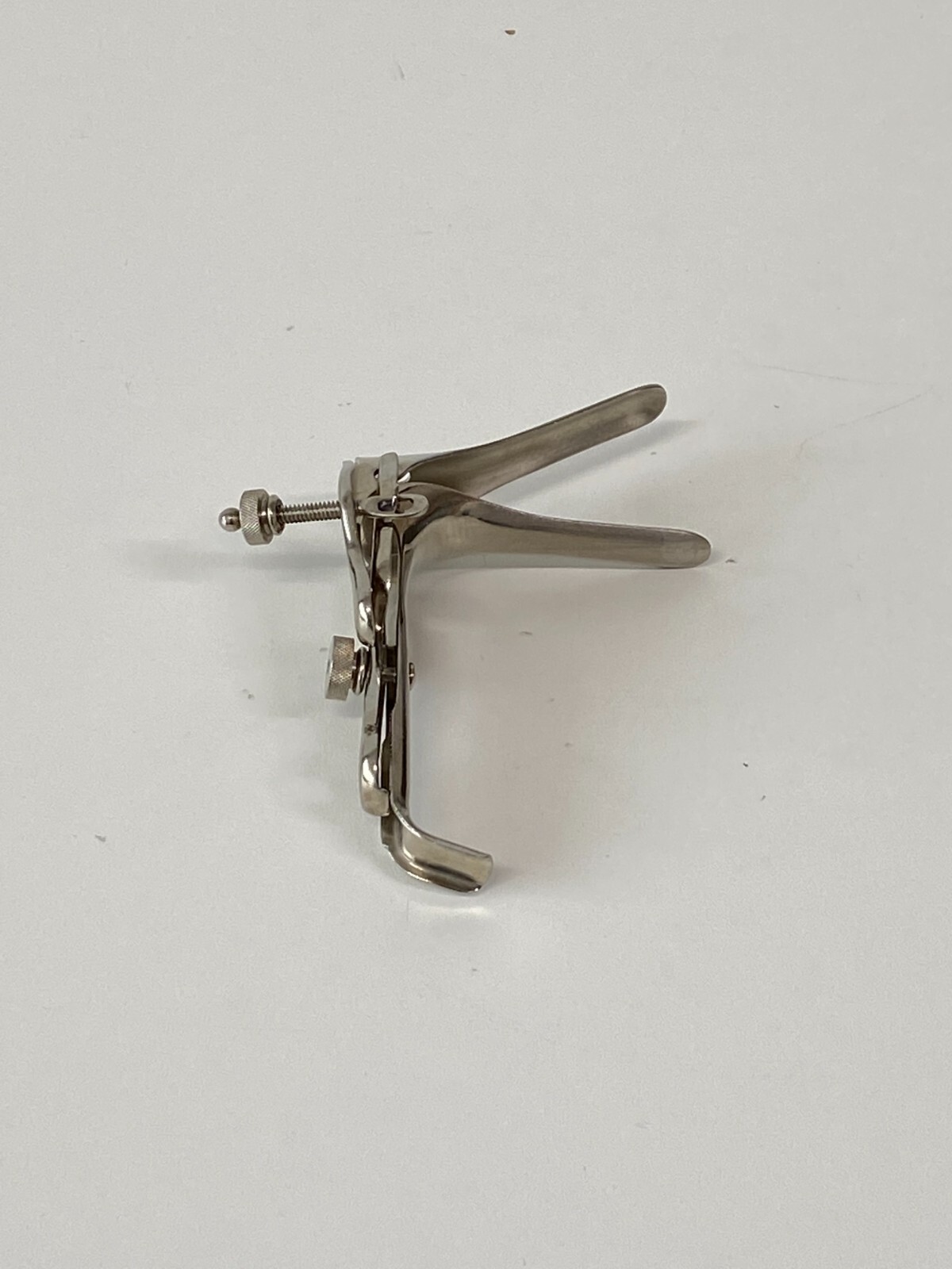 L25: Lot of 3 Vantage V930-50 Speculum