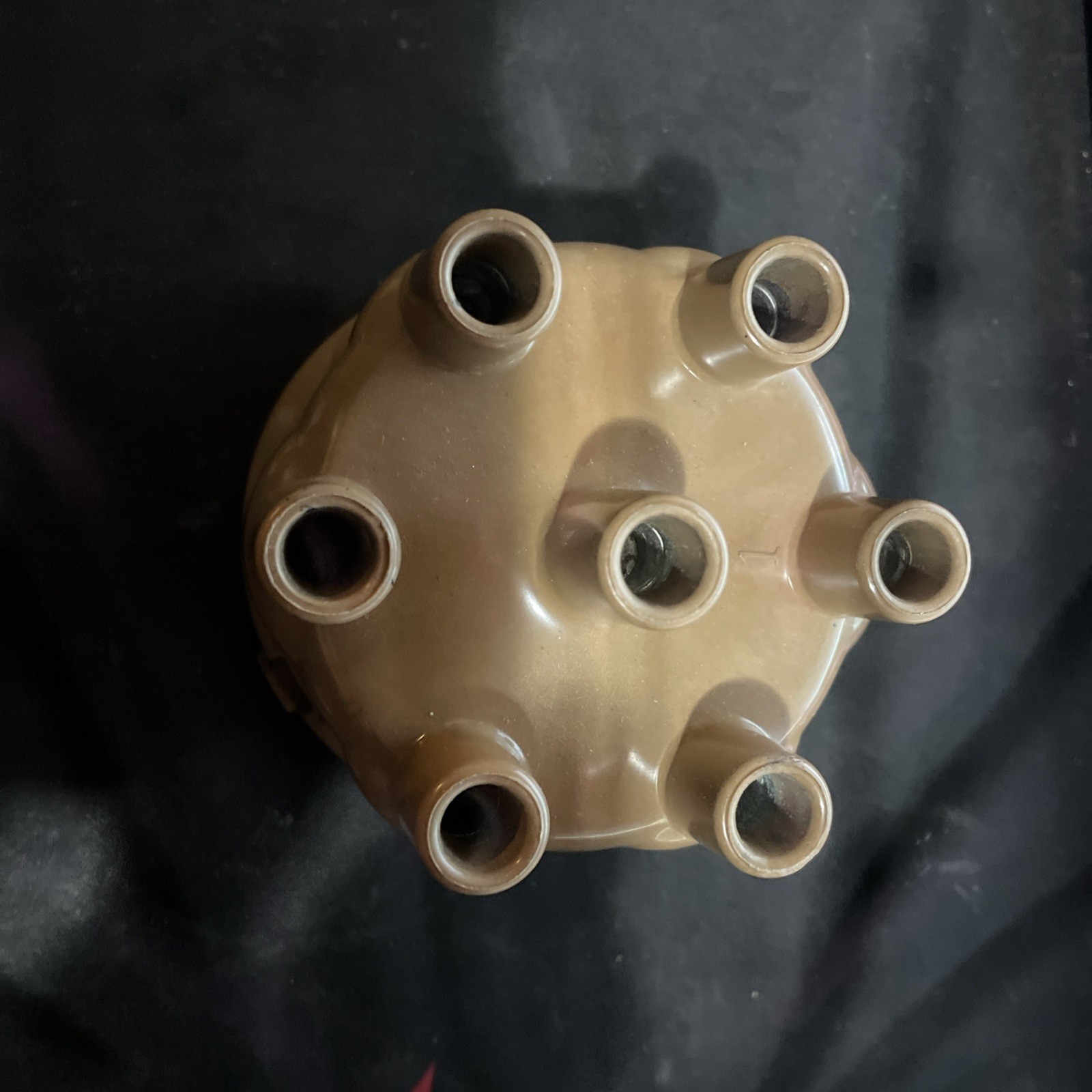 NOS Mopar 60-81 Dodge Chrysler Plymouth Distributor Cap  w/6 Cylinder Real Deal