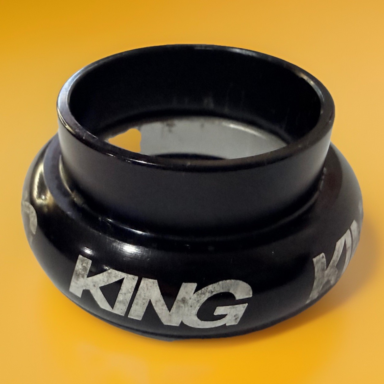 Chris King NoThread HeadSet Bottom Cup And Bearings 1 1/8” Black