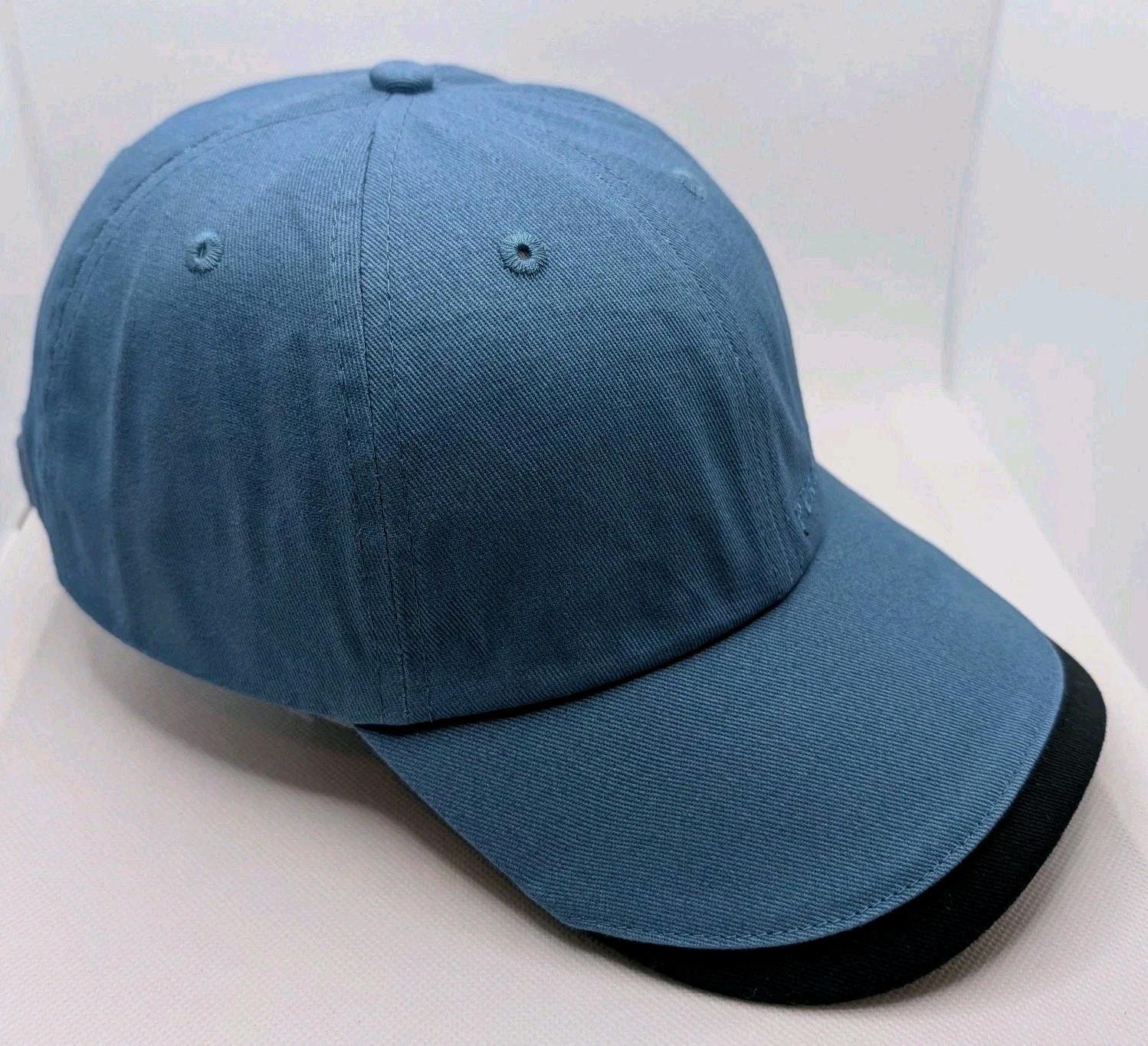 Perry Ellis Portfolio Original Golf Cap-Hat