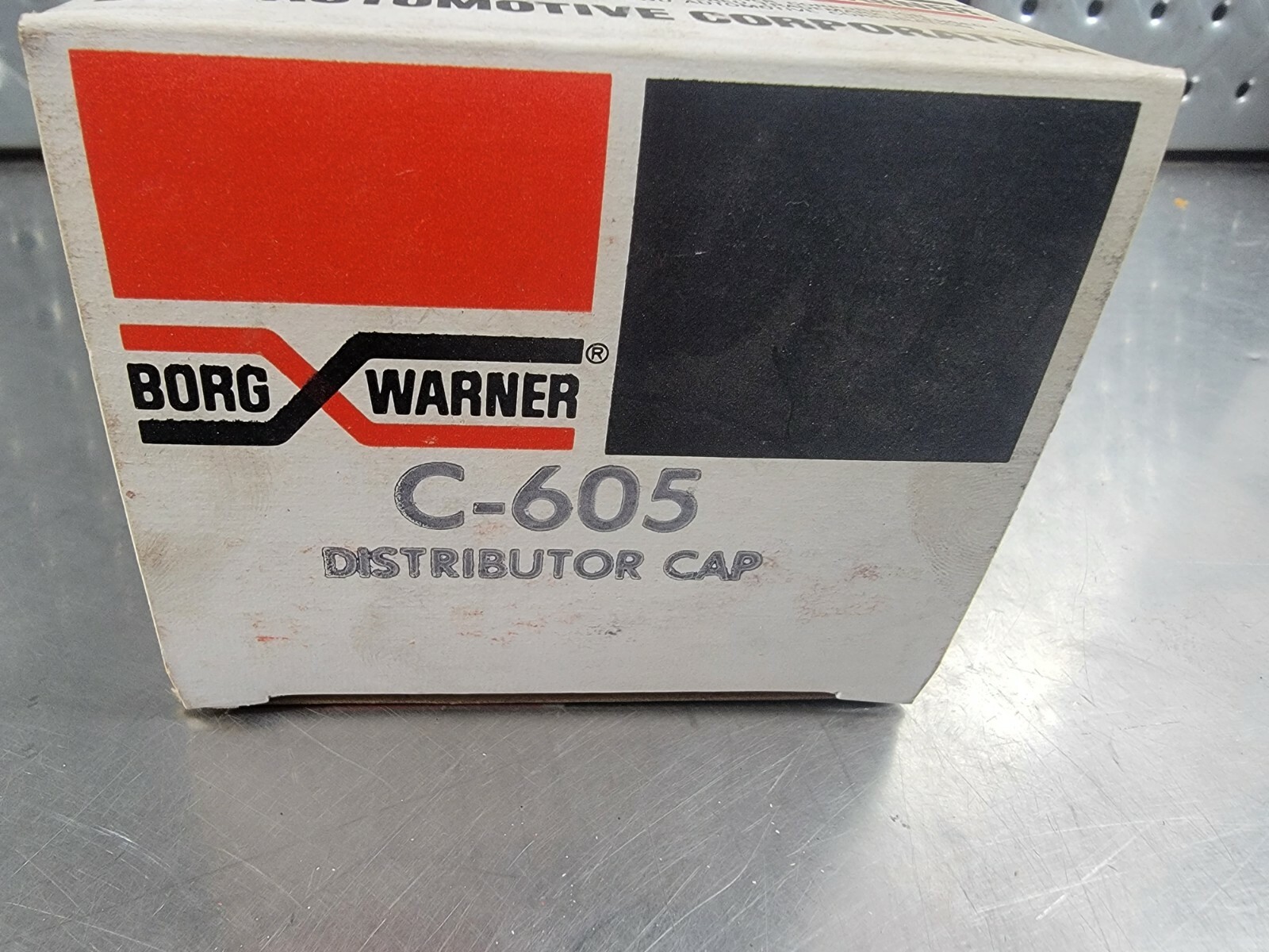 BORGWARNER DISTRIBUTOR CAP C605 t283
