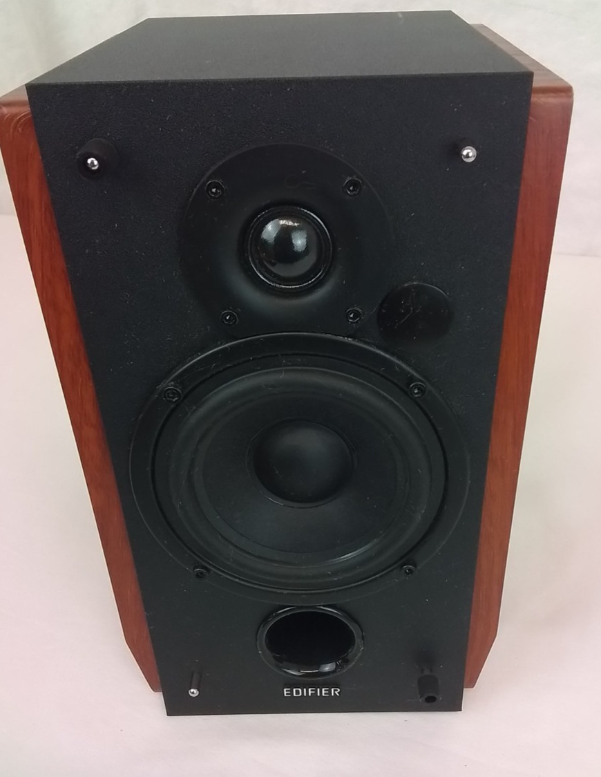 Edifier Bluetooth Bookshelf Speakers R1700BT Walnut Tested READ #J4114