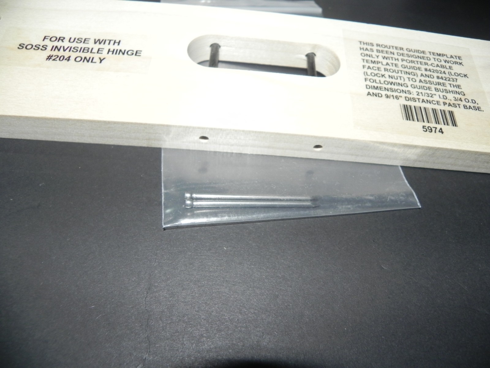SOSS 208IT Wood Router Guide Template for installing SOSS Model 208 Invisible