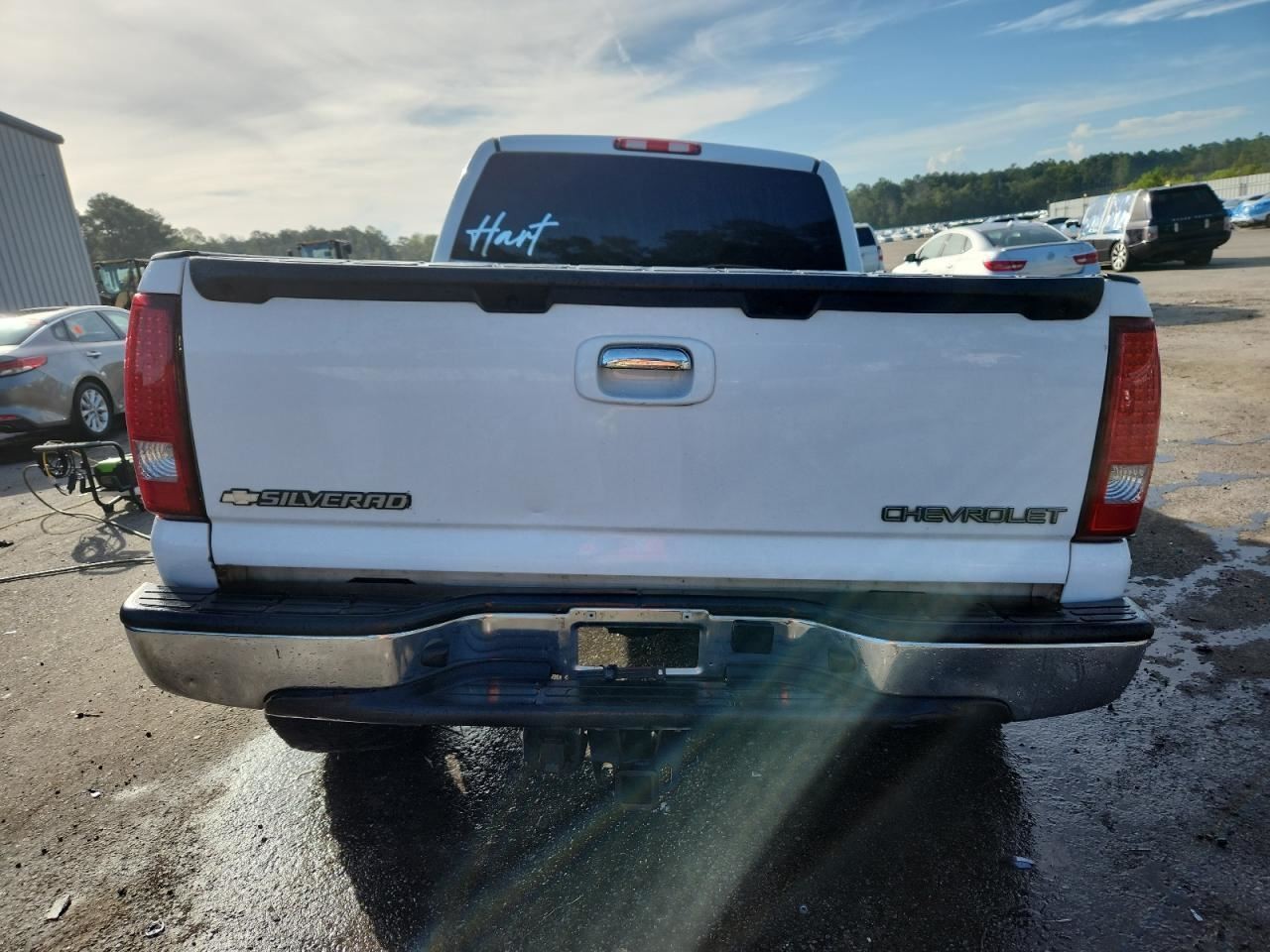 SILVRDO15 2005 Glove Box 4835655