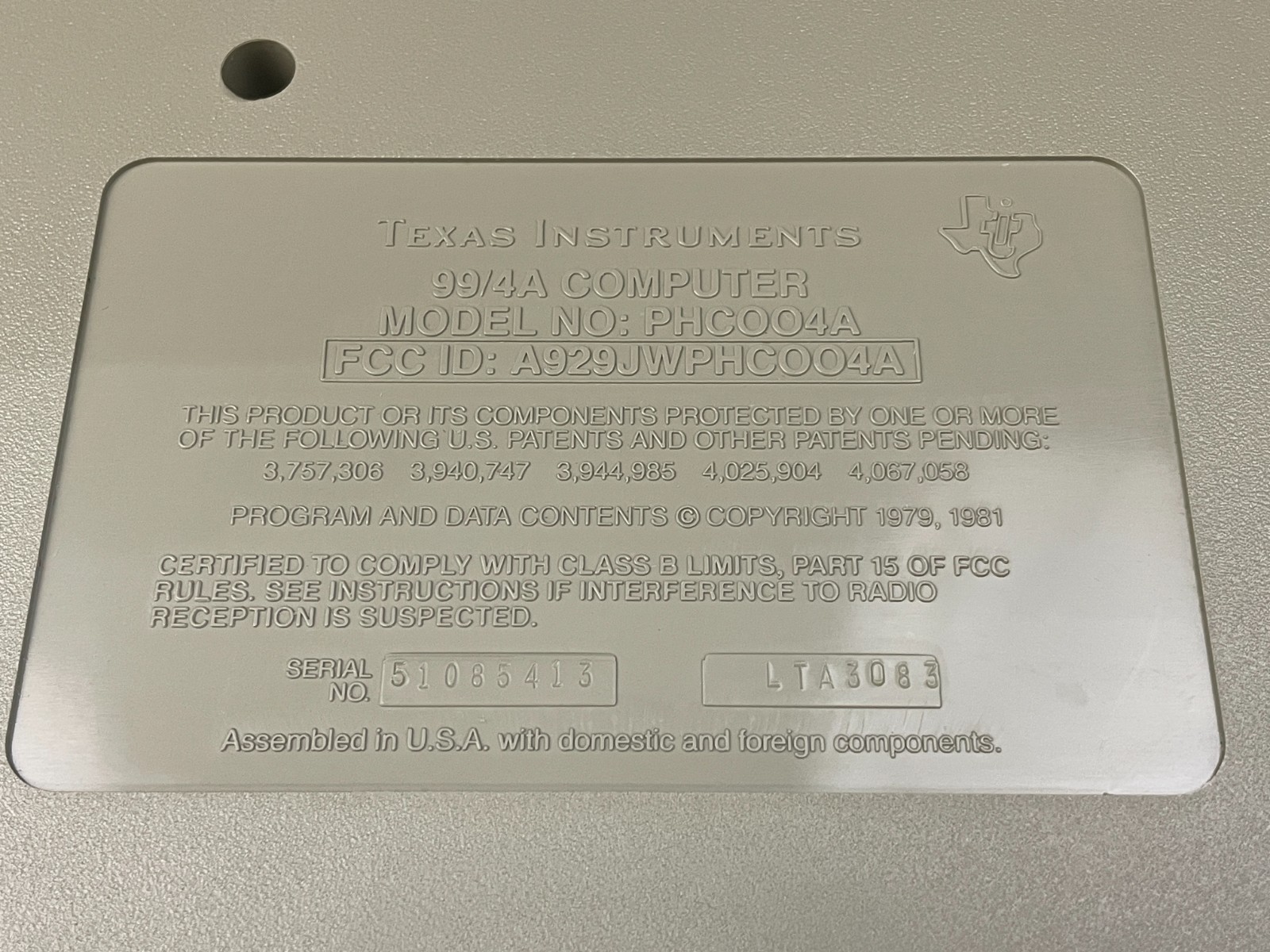 TI-99/4a Computer - Texas Instruments Model PHCOO4A - UNTESTED