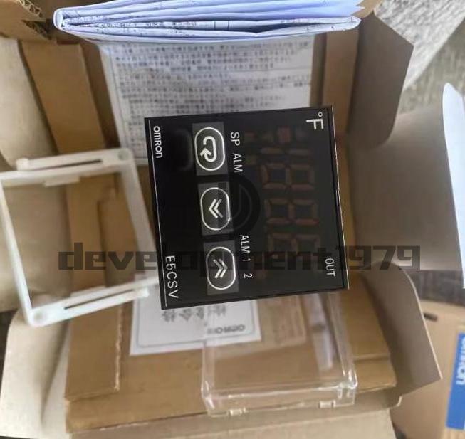 One Omron E5CSV-RT Temperature controller new