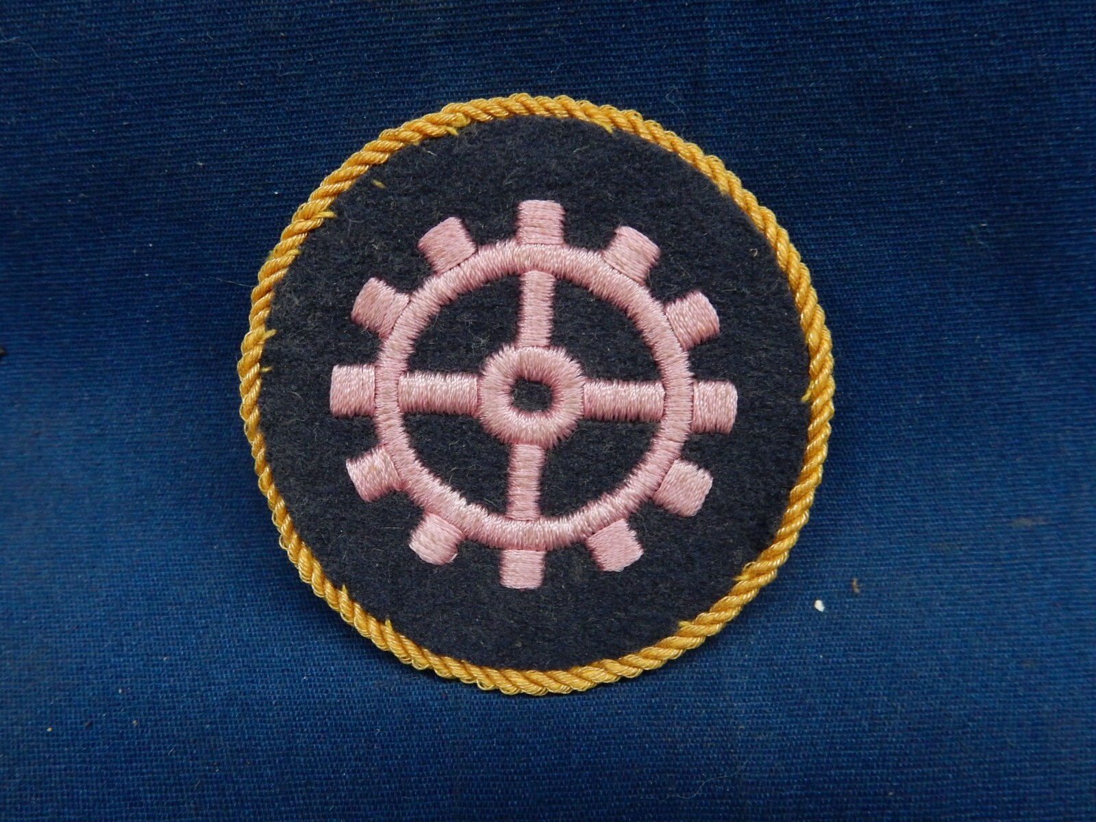 WH Heer Panzer Vorhandwerker Badge Unissued German