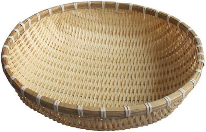 Compact Handcrafted Bamboo Basket - 16cm Palm-Sized for Organizing Essentials