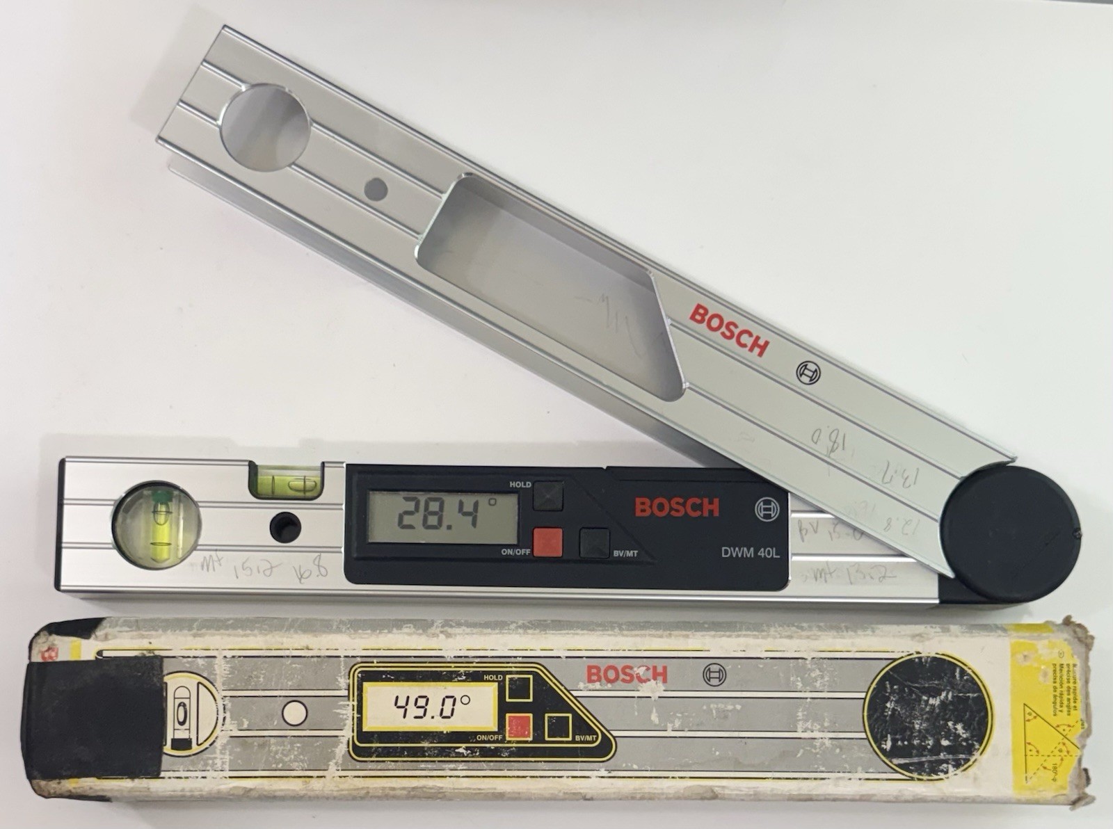 Bosch DWM 40L Digital Angle Finder Level Protractor 14” with Box - Tested, Works