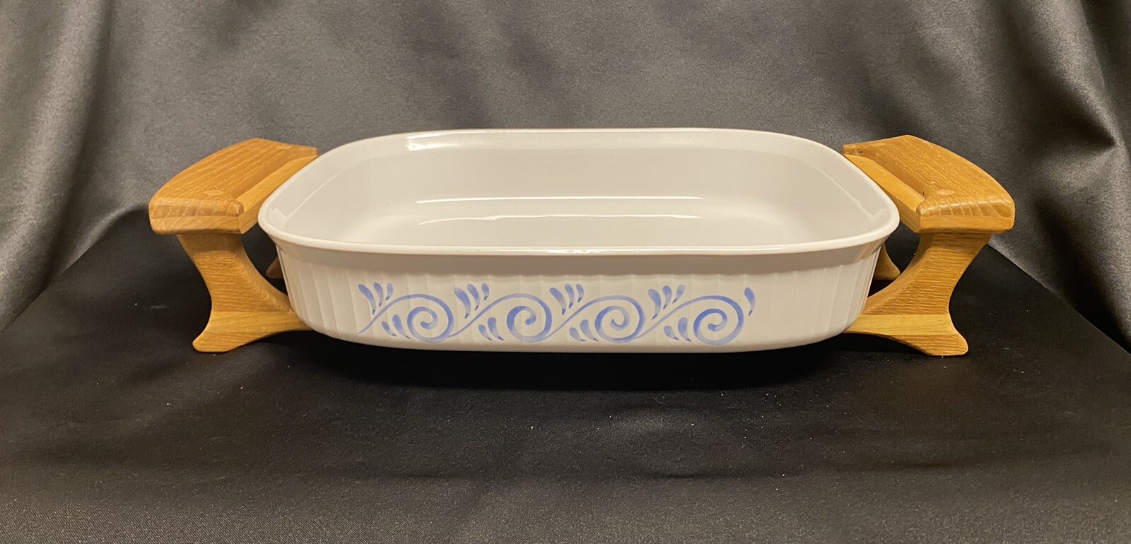 Vintage MCM Solid Wood Baking Pan Casserole Dish Stand Collapsible for Storage