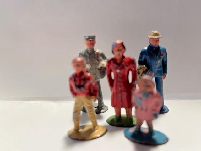5 Solid Metal People Figurines for Model Train Set-Up. Policeman, Mailman, Mom