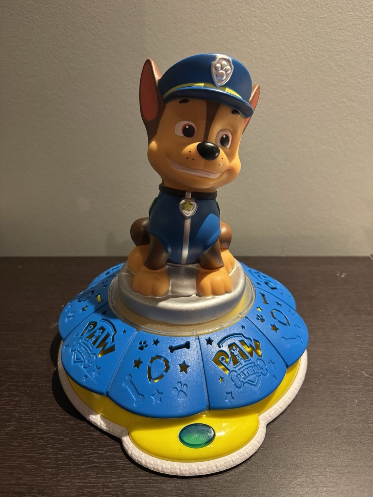 Paw Patrol Chase The Police Dog 10” Talking Spinning Night Light Table Lamp