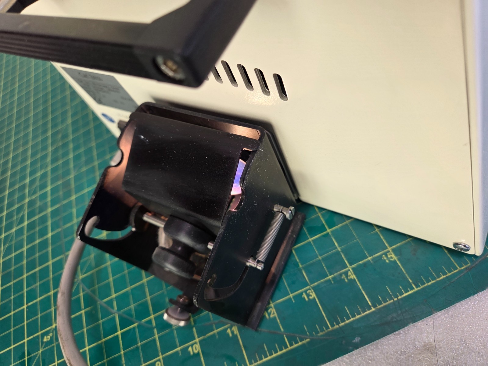 Zeiss Axioskop 40 Trinocular Microscope