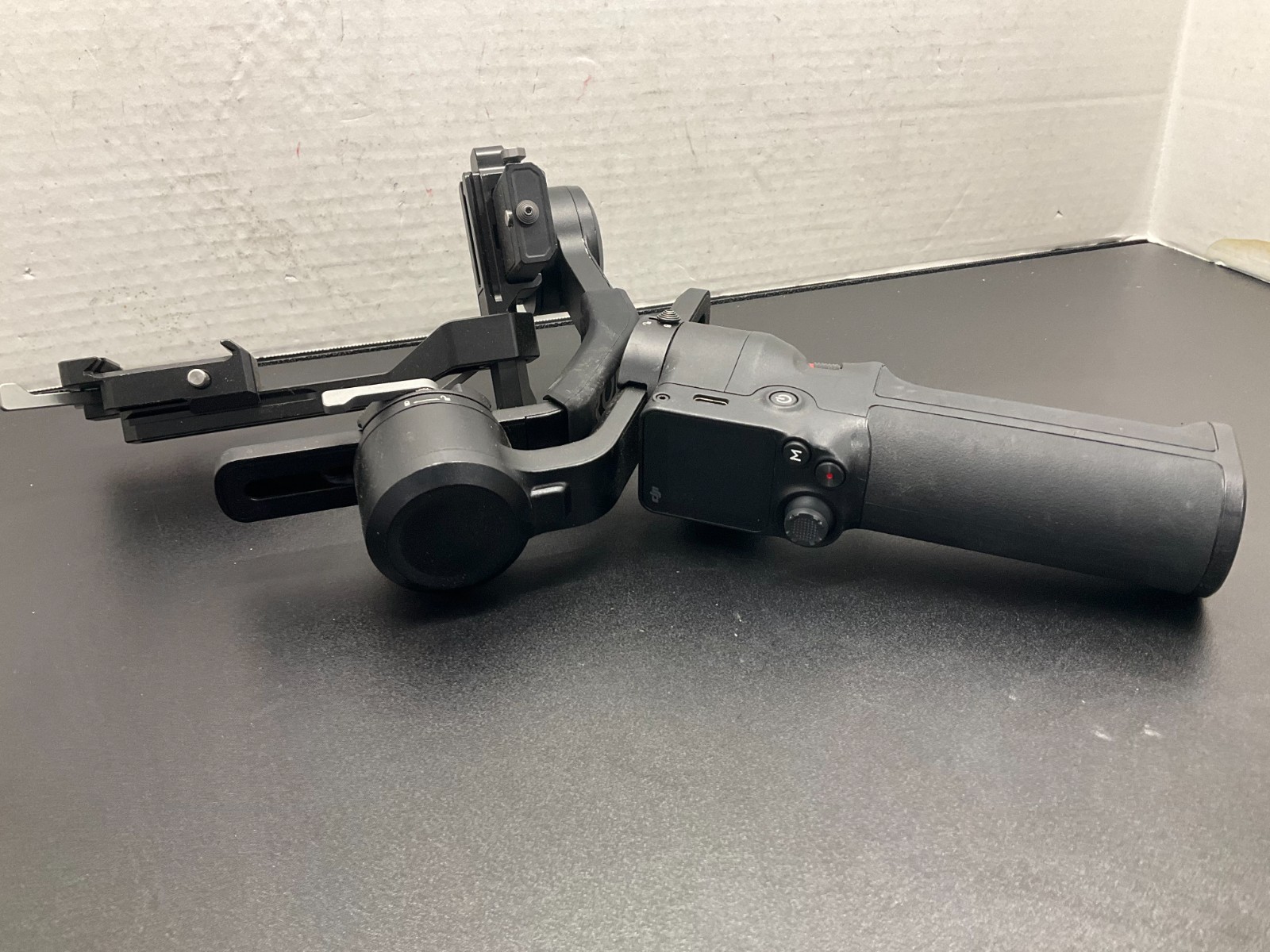 DJI RS3 Mini 3-Axis Gimbal Stabilizer **READ