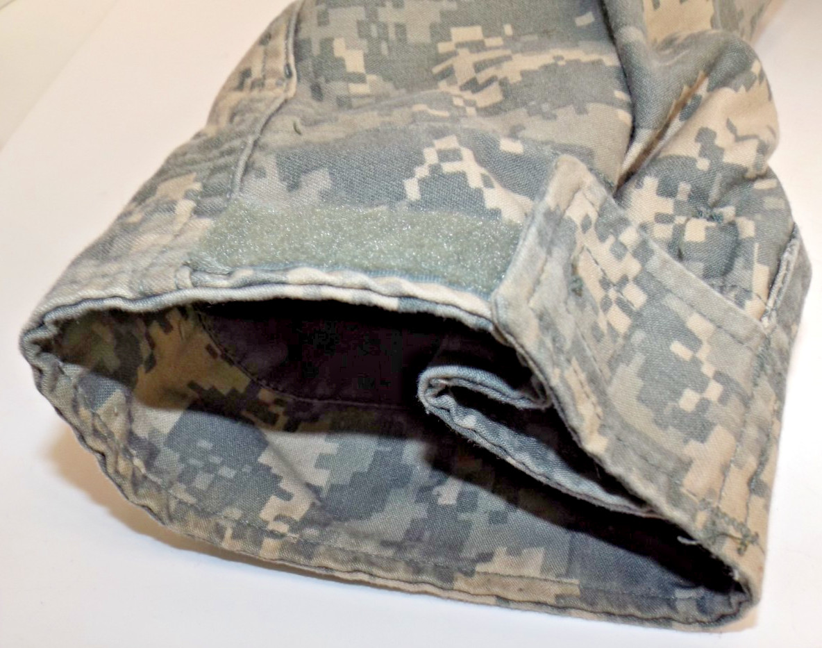 US Military Universal Pattern Camo Cold Weather Field Jacket Coat - MEDIUM-Long