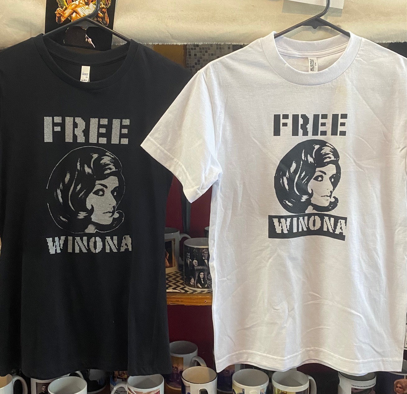 Free Winona Retro Unisex Sweater / T-Shirt  S-5XL