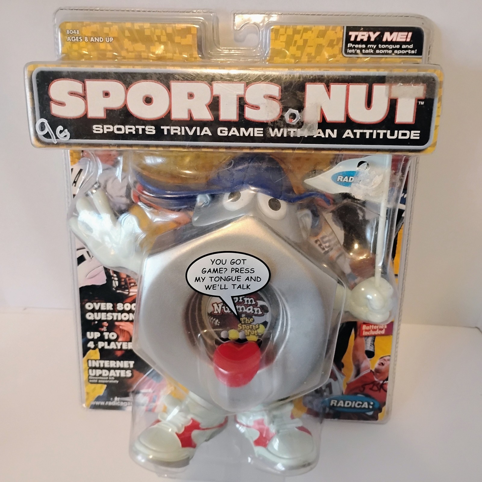 2000 Radica Sports Nut Sports Trivia Game with an Attitude--Brand New--SEALED!