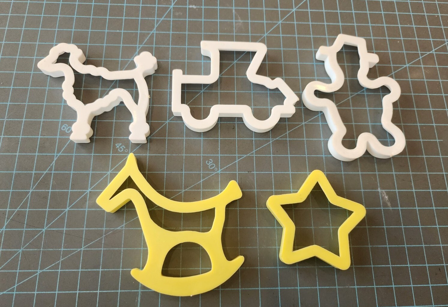 Lot of 5 Cookie Cutters Molds Rocking Horse Car Star  Play Doh - Lot of 5 - 819