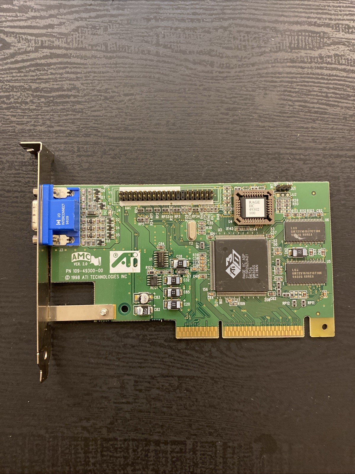 ATI Technologies ATI RAGE IIC (109-49300-00) 4MB AGP Graphics 1998