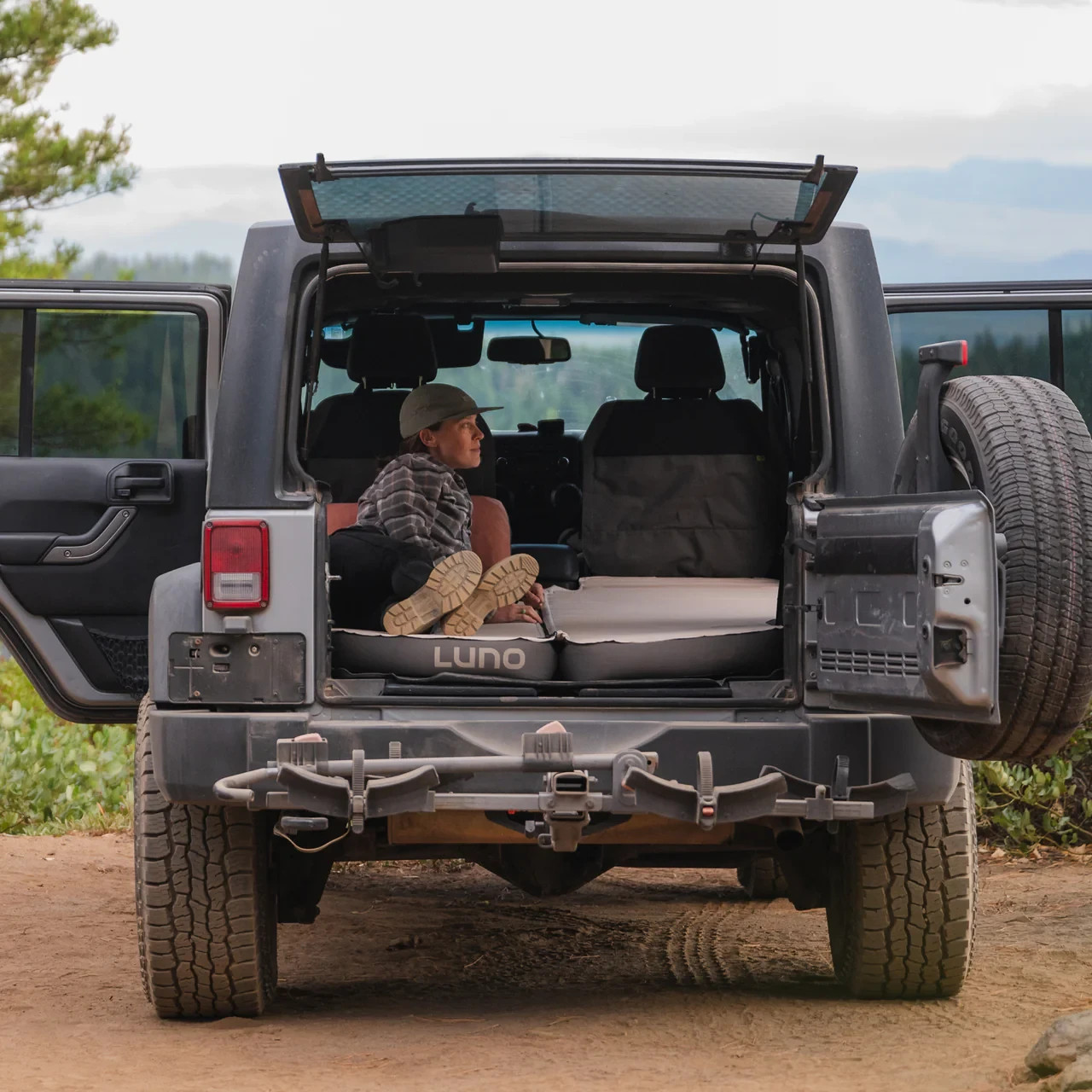 Luno AIR+FOAM PRO Vehicle Mattress Fits Jeep Wrangler JL 4-Door Models 2018+