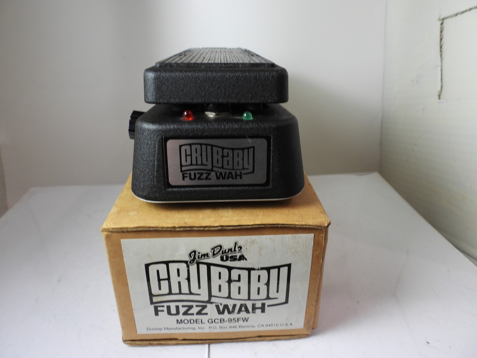 Rare Dunlop GCB-95FW CryBaby Fuzz Wah Effects Pedal Free USA Shipping