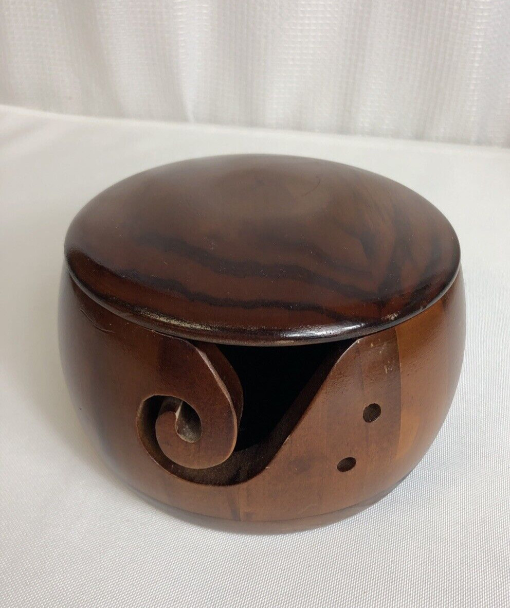 Crochet Yarn Bowl Solid Wood Yarn Bowl Holder Knitting Wool Small with cover