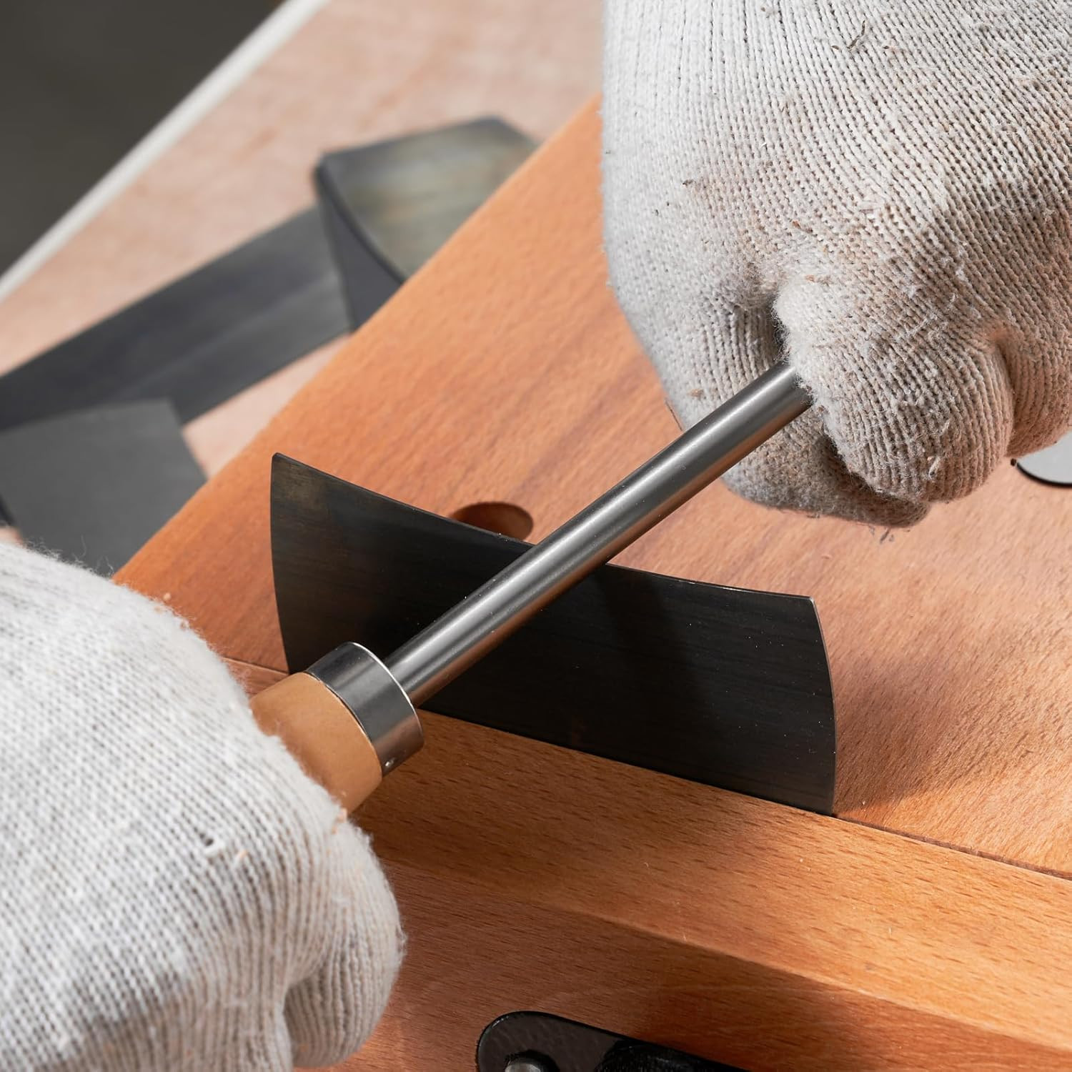 Cabinet Scraper Burnisher with 6 Piece Multi-Shaped Scraper Set 1 Oval 2 Double