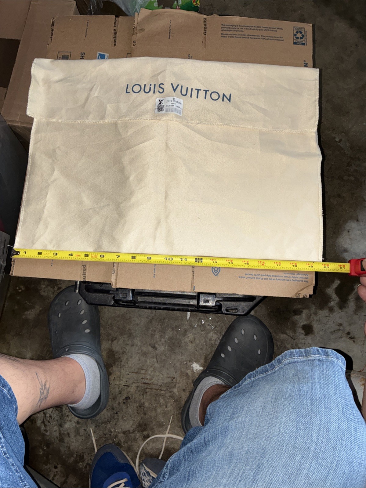 Large Louis Vuitton Dust Bag  24 X 20 X 6 Inch Authentic