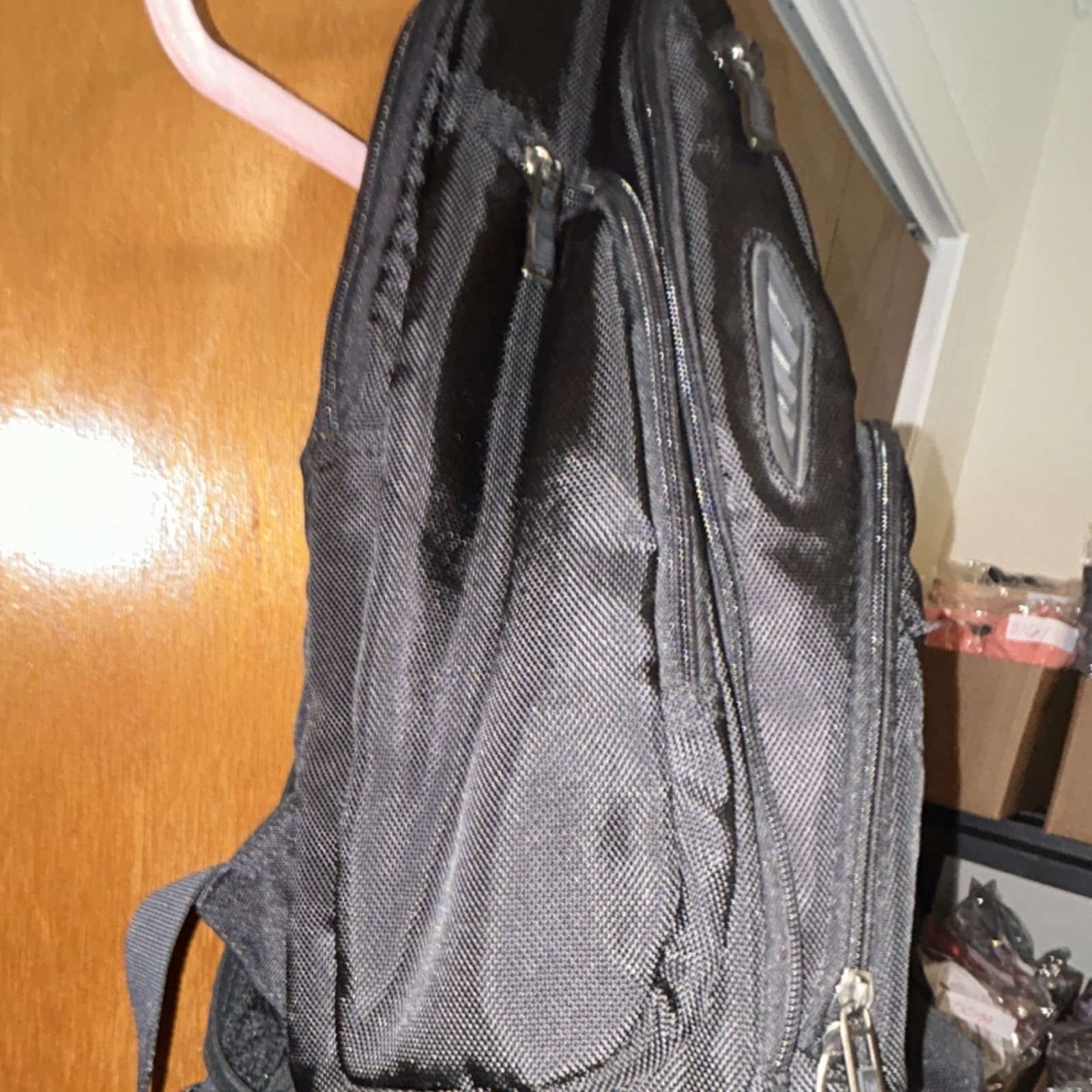OGIO ATS Black Hiking Backpack Zip Closure Airflow System Multi-Compartment