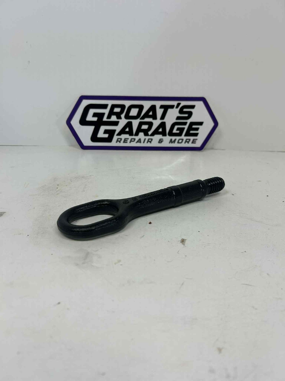 09-17 Volkswagen CC Towing Hook Eyelet 1T0805616A