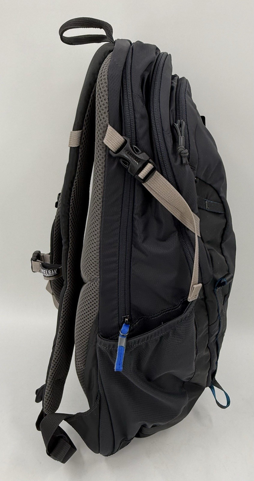 CamelBak Cloud Walker 18 Hydration Computer Pack New Without Bladder Black NWT