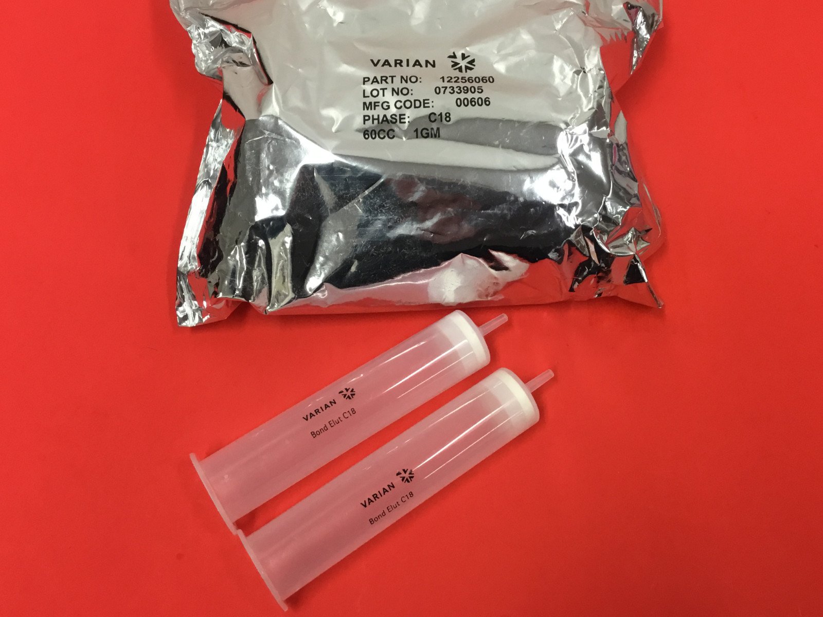 VARIAN - Bond Elut C18 - P/N: 12256060 - LOT OF (11) - UNUSED