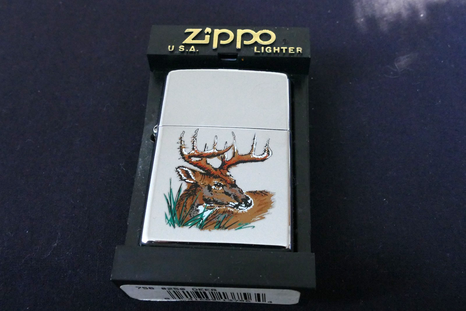 Zippo 10? Point Buck Deer Lighter Never Opened/Fired Mint-In-Box With Paper