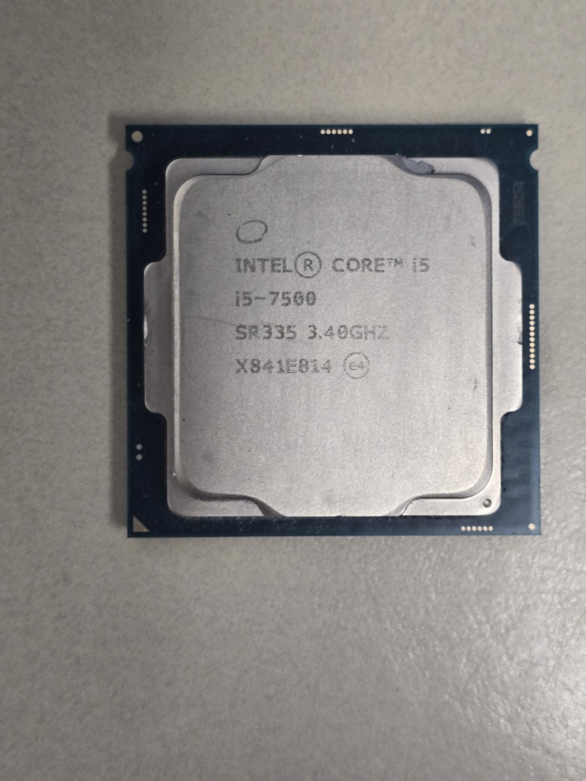 Intel Core i5-7500 Processor (3.4 GHz, 4 Cores, LGA 1151) - SR335