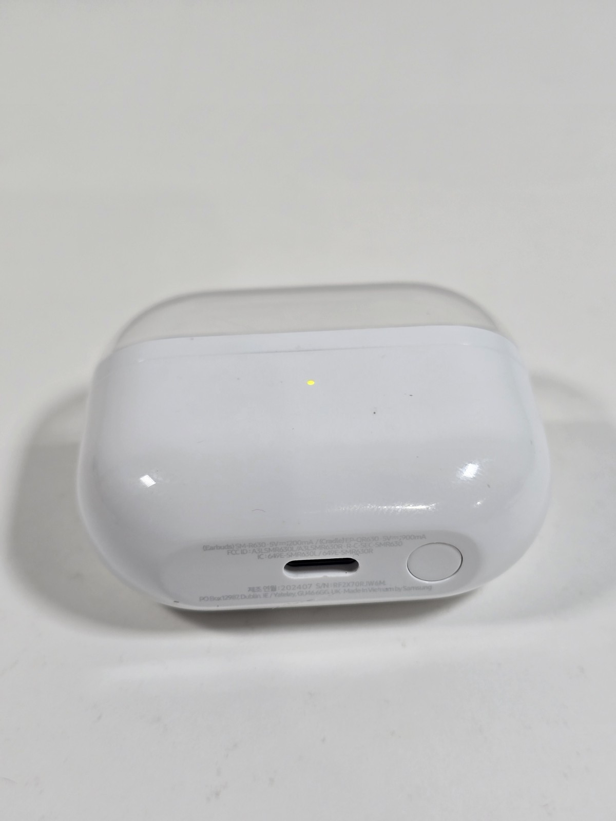 Samsung Galaxy Buds3 Pro SM-R630 OEM Replacement Charging Case White