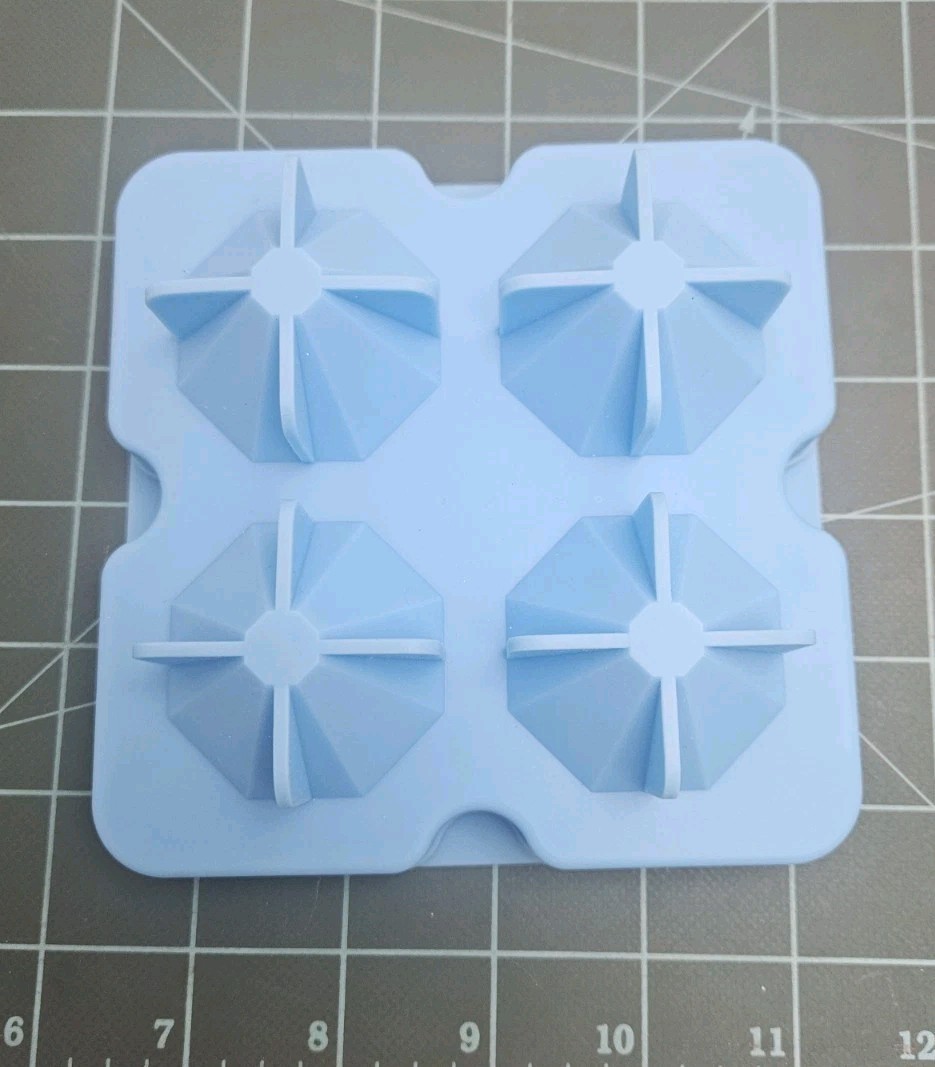 Silicone Ice Cube Diamond Shape Ice Tray