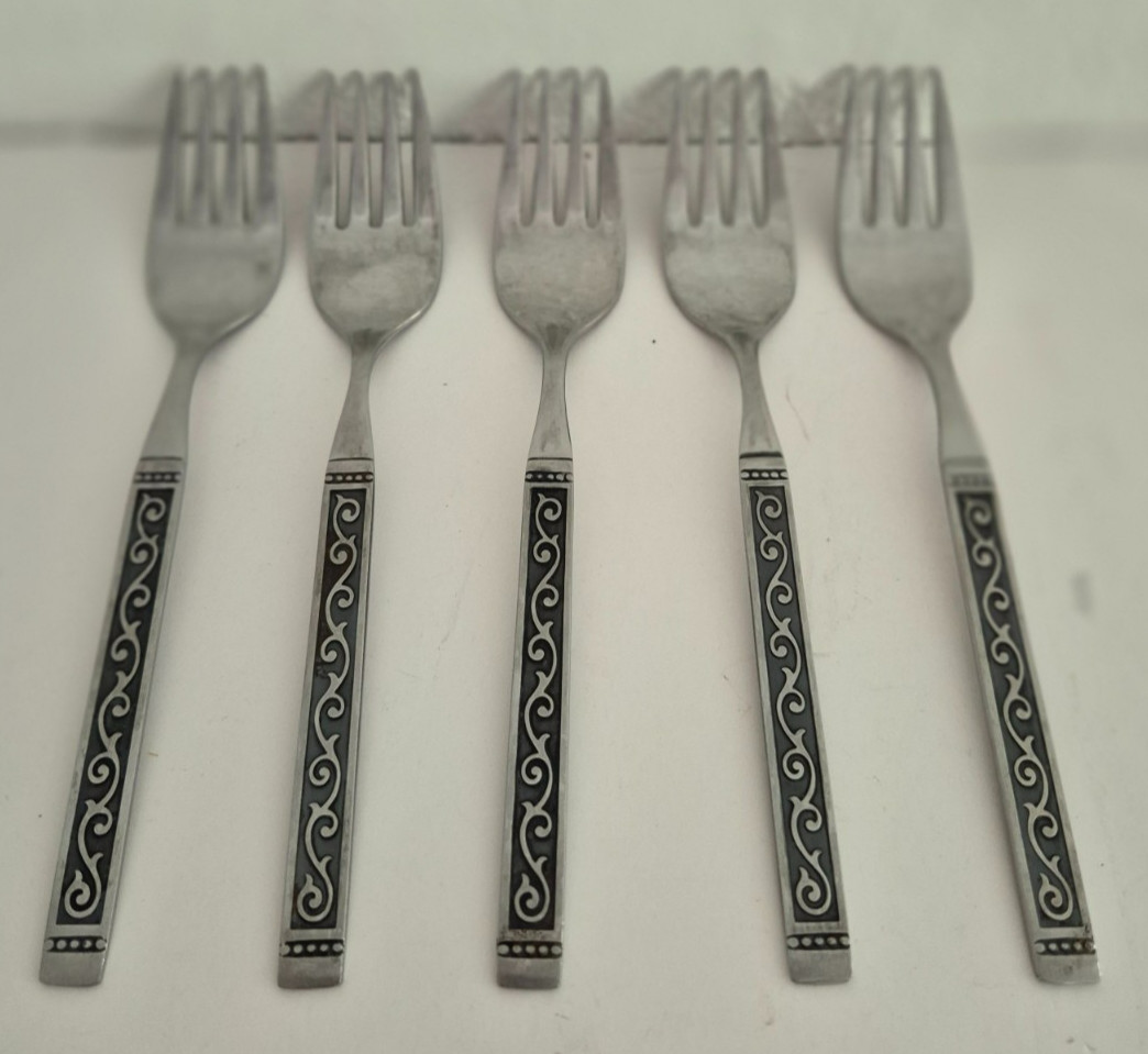 Oneida 1881 Stainless Flatware Spanish Court Salad Fork Set of 5 Wm Rogers