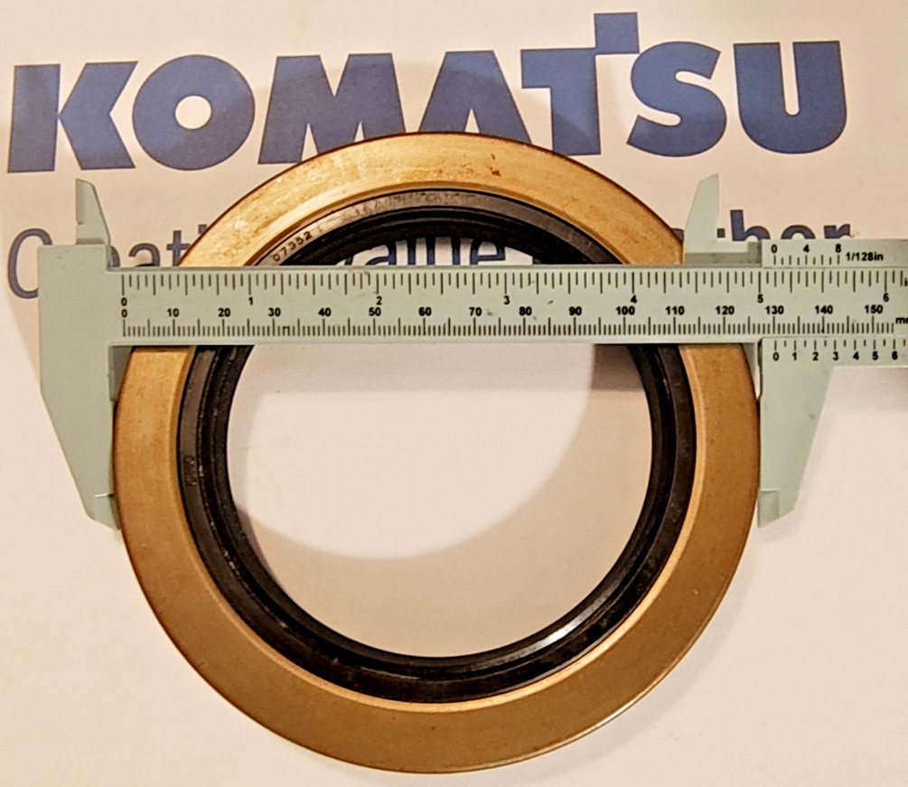 KOMATSU FORKLIFT 3EB-21-15130 OIL SEAL  HIGH QUALITY
