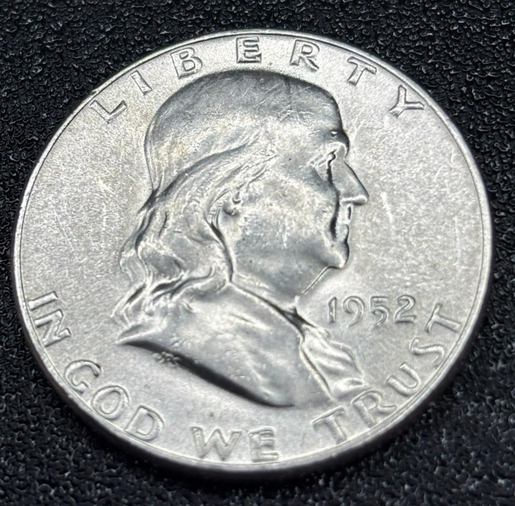 1952-P BEN FRANKLIN SILVER HALF DOLLAR -BU- LUSTROUS