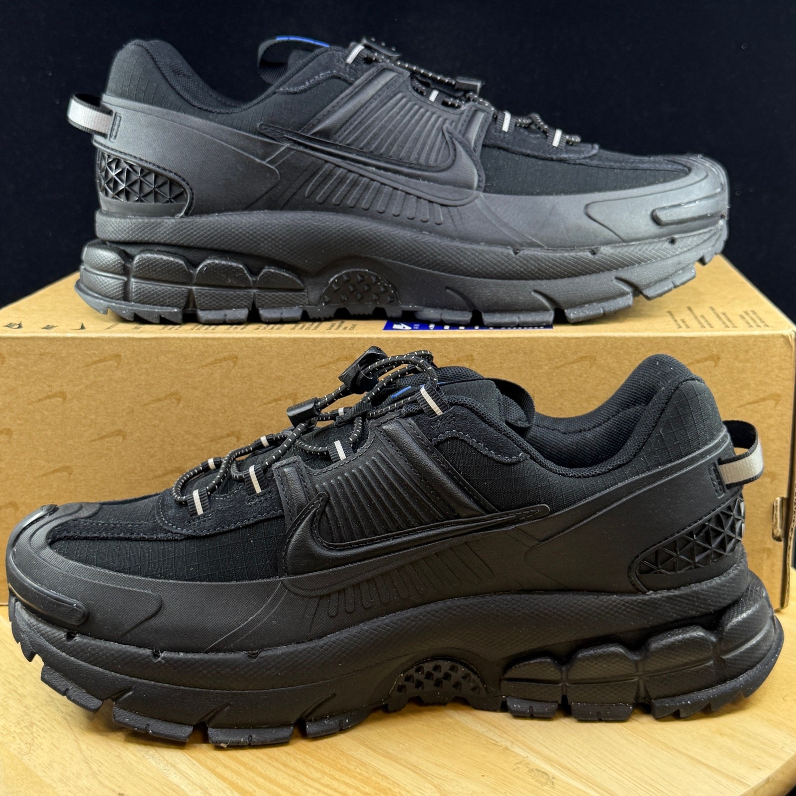 NEW Nike Zoom Vomero Roam Men's Size 9.5 Black Racer Blue NBY FV2295 002