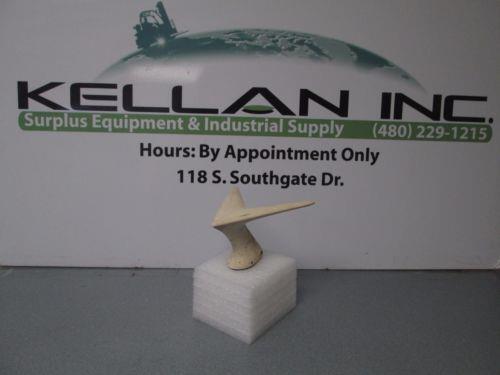 Beechcraft Flying V Style High Performance Aircraft Transponder Antenna